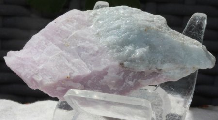 Kunzit mit Aquamarin?