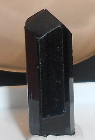 Fluorliddicoatit  Anjanabonoina,Madagaskar .JPG