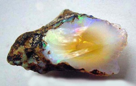 _Edel-Opal_King Solomons Mine_Welo_Afar Prov._Äthiopien_Uschi_1c.jpg
