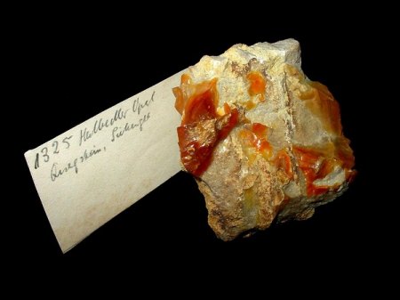 Feueropal (Quegstein).jpg