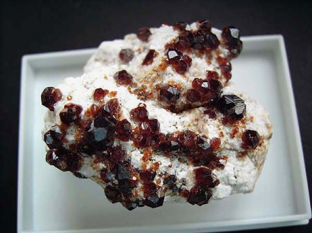 Granat_Spessartin_China_Peter.JPG