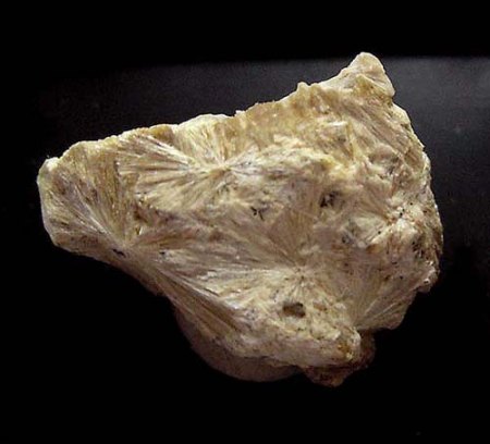Karpholith Strohstein_Schlaggenwald_Karlsbad_Böhmen_Tschech. Rep._Peter_1b.JPG