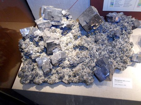 Bleiglanz Joplin,MissouriRSCN3798.jpg