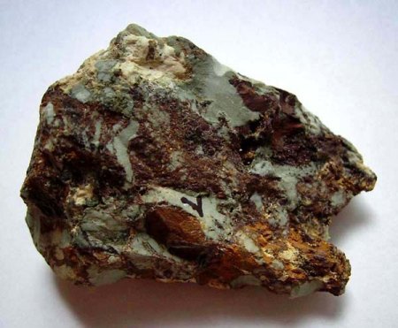 Lavrion_Eigenfund_Skorodit_Jarosit_Kamariza Halde_1a_Peter.jpg