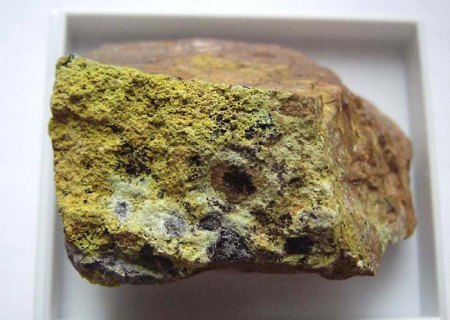 _Nickellotharmeyerit_KS_km-3 Mine_Lavrion Revier_Attika_Griechenland_Peter.jpg