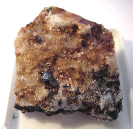 _Tetraedrit x_Quarz xx_Ausschnitt Kleinstufe_Grube Wildermann_Müsen_Siegerland_NRW_Peter.jpg
