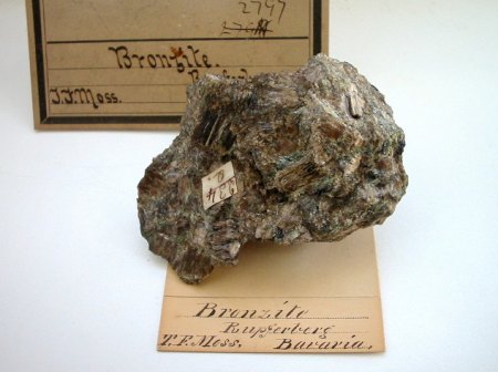 Bronzit (Kupferberg).jpg