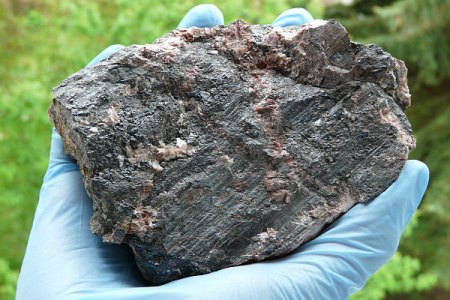 pechblende_pribram_large.jpg