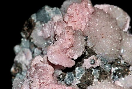 Baryt,Calcitkristalle (2).jpg