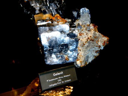Galenit                      F Sweetwater Mine, Missouri-USA (1).JPG