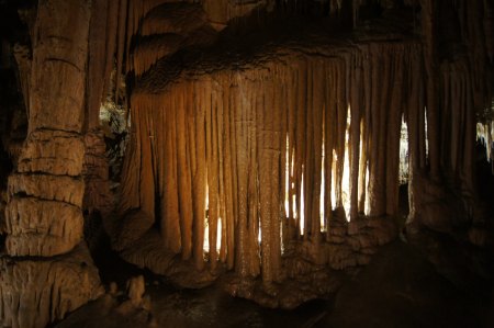 Grotte de Fontrabiouse, Pyrenäen / Frankreich