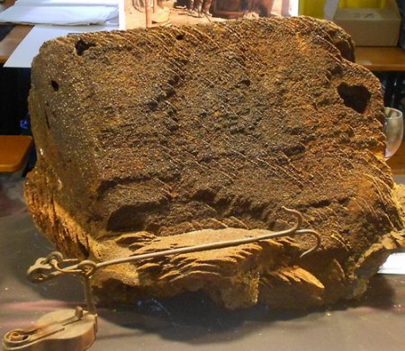 Limonit-Siderit-Pseudomorphose  Turt,RumänienRSCN8425.jpg
