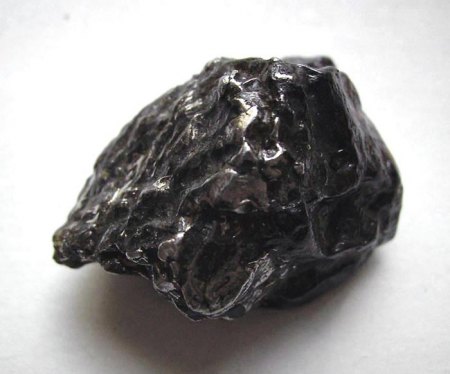 _Nantan Ni-Fe-Meteorit_Kamacit_Akaganeit_u.a_China_Peter_1b.jpg